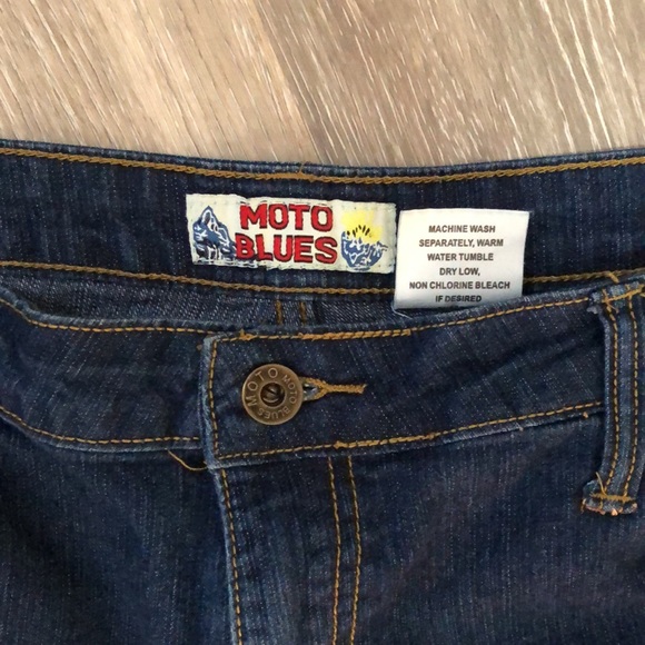 Moto Blues Jeans - Picture 3 of 10